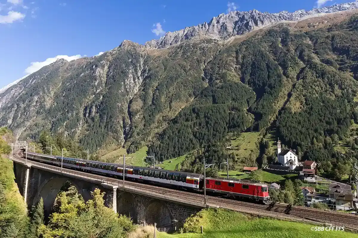 Gotthard Panorama Express Wassen